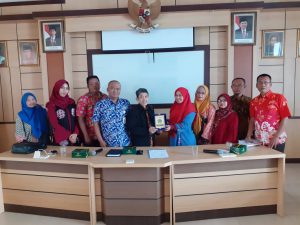 Acara Kegiatan Study Banding Karyawan tentang Konsultasi Pengembangan Fakultas Dakwah dan Komunikasi , Fakultas Adab dan Fakultas Ushuluddin ke UIN SUKA Yogyakarta