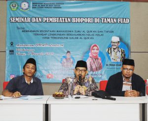 Kegiatan Seminar dan Pembuatan BIOPORI Jurusan Ilmu Al-Qur'an dan Tafsir (IAT) di Taman Fuad